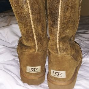 Uggs 7.5 womans knee high boots